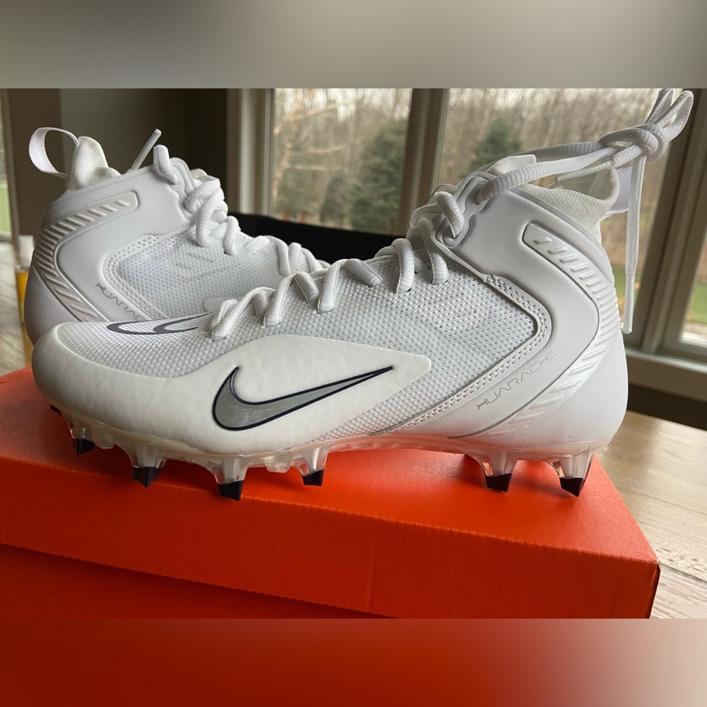 Alpha Huarache 8 Elite Lax Cleat